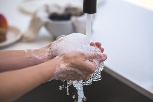 Un purificateur d’eau: le nouvel indispensable de la cuisine