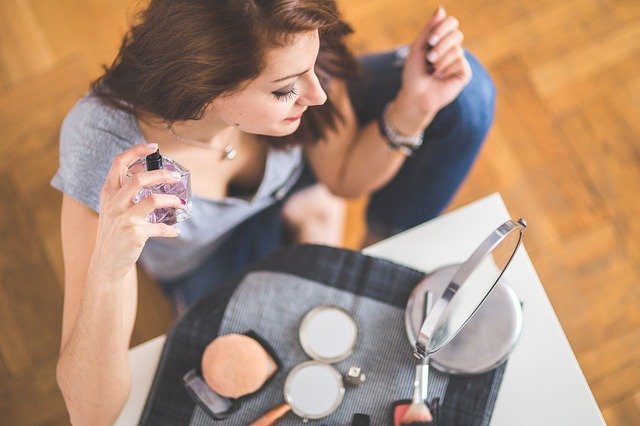 Quel parfum choisir pour une femme selon son âge?