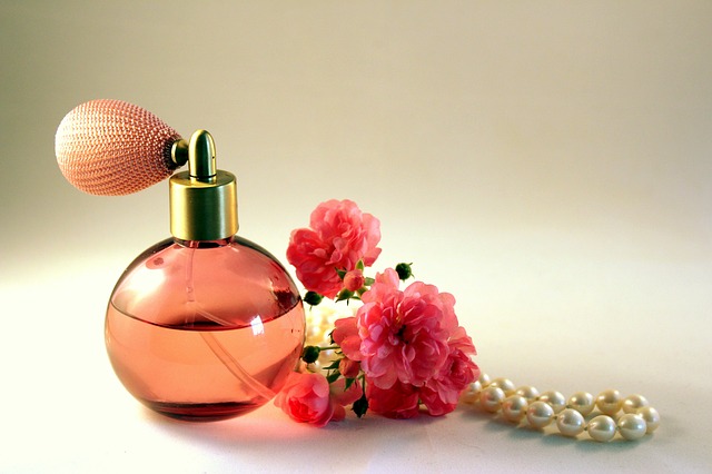 Pourquoi vous devez mettre du parfum tous les jours